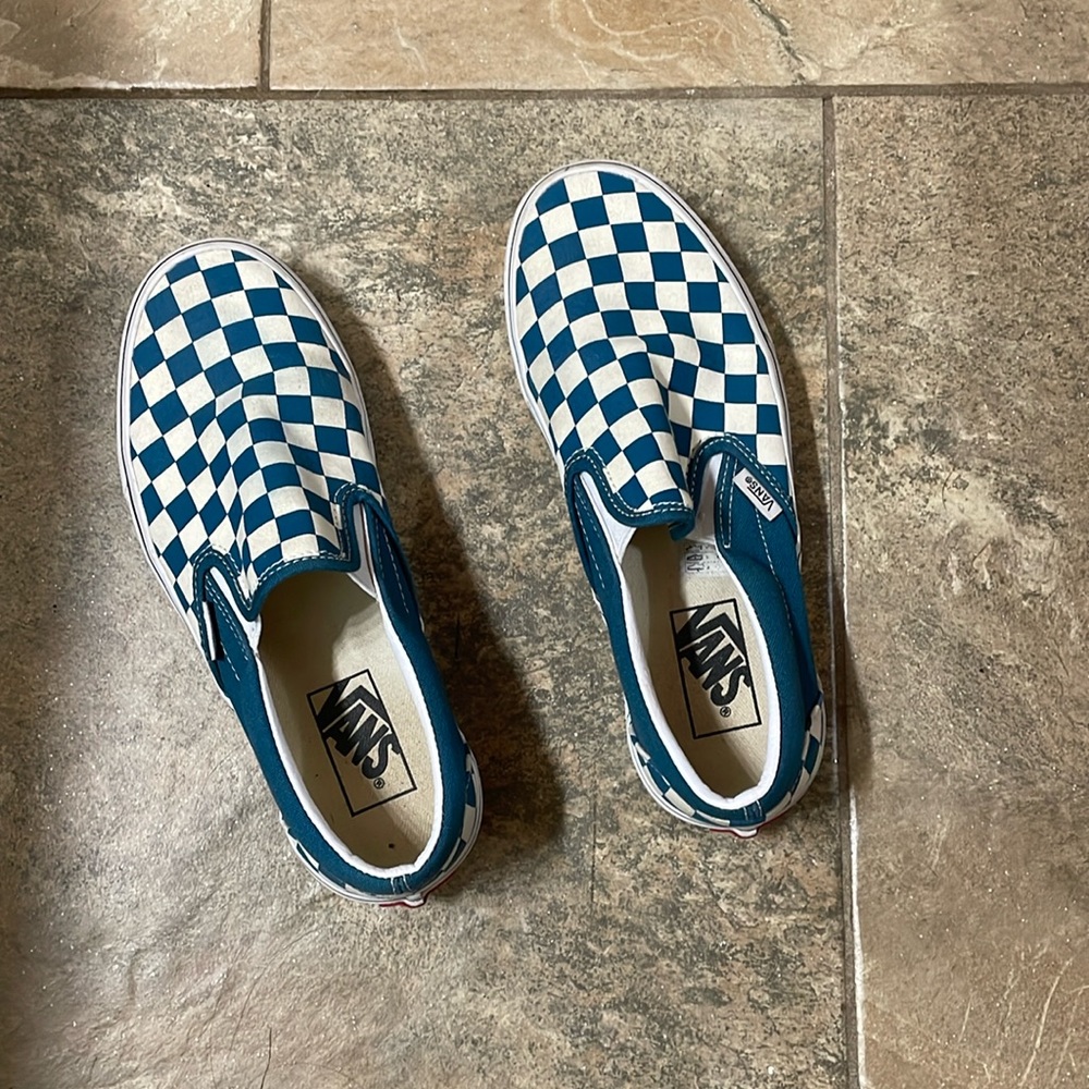 Vans slip-ons